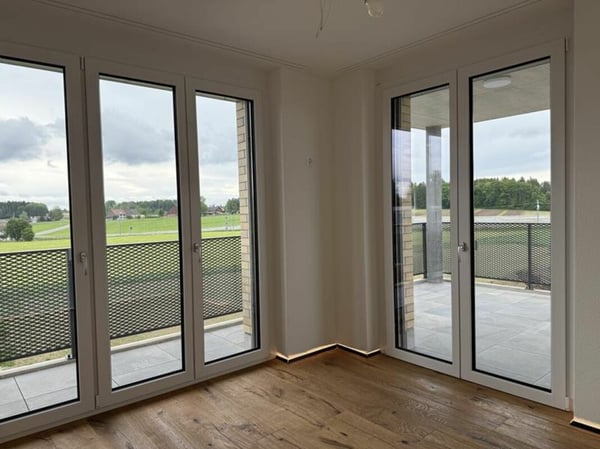 Ganz oben. Ganz frei. Ganz Zuhause - exklusive 3.5-Zi.-Attikawohnung in Berg 8