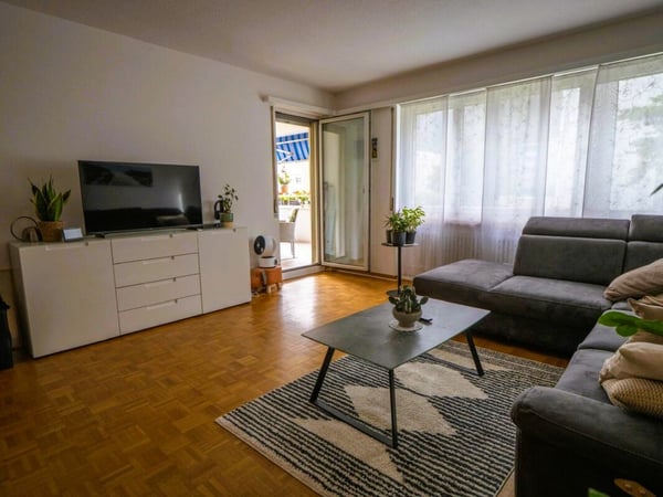Attraktive 3.5-Zimmer-Wohnung mit Südbalkon in Domat/Ems 7