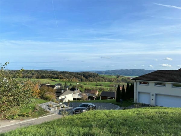 Exklusive Parzelle mit Weitsicht an gut besonnter Hanglage 6