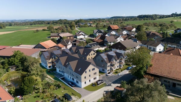 (A202) 3.5-Zimmer-Dachwohnung mit viel Privatsphäre 1