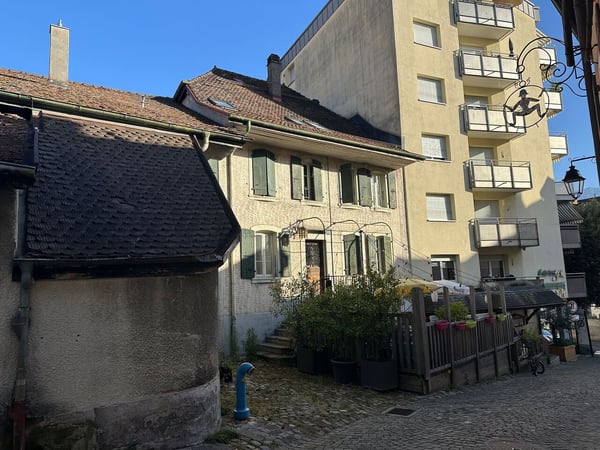 Immeuble de rendement 5 logements au coeur du centre historique 1