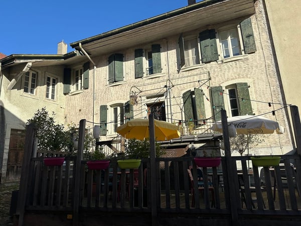 Immeuble de rendement 5 logements au coeur du centre historique 2