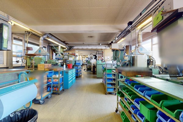 Grosszügige Gewerberäume in Heimberg 2