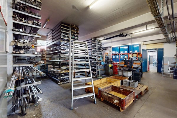 Grosszügige Gewerberäume in Heimberg 4