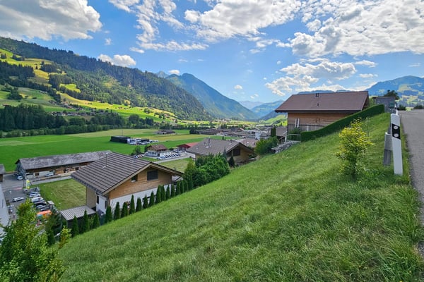 Neubau 5 bis 6 Zimmer Einfamilienhaus an aussichtsreicher Hanglage 3