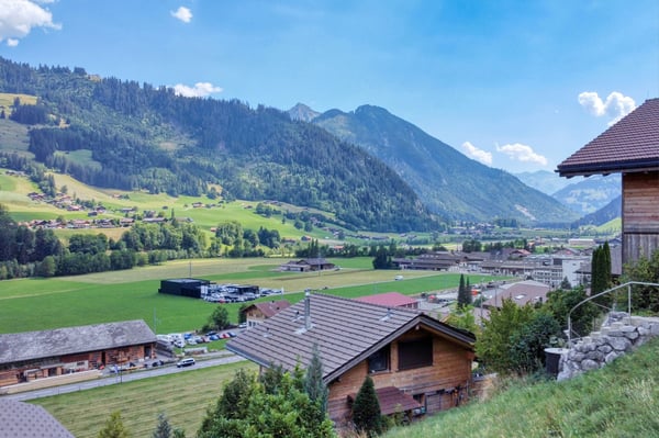 Neubau 5 bis 6 Zimmer Einfamilienhaus an aussichtsreicher Hanglage 7