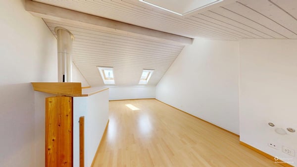 4.5-Zimmer-Reiheneinfamilienhaus mit Garage an zentraler Lage in Steff 12