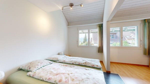 4.5-Zimmer-Reiheneinfamilienhaus mit Garage an zentraler Lage in Steff 9
