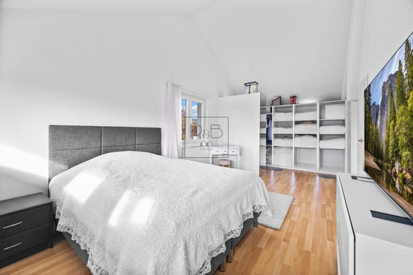 Magnifique maison de deux appartements 5