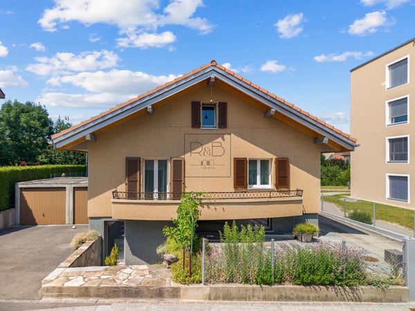 Maison individuelle à proximité immédiate de Bulle 1