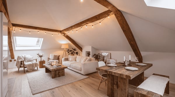 Loft rénové sous combles à Bulle 1