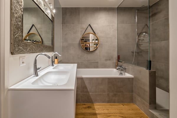 Lumineux appartement de 1 pièces rénové avec grands balcons 11