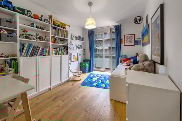 Lumineux appartement de 1 pièces rénové avec grands balcons 12