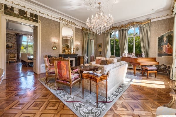 Exceptionnel Château du 19ème siècle et domaine de 9,5 hectares 6