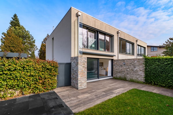 Villa contemporaine en pignon 1