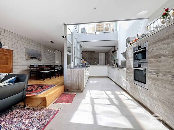 Maison mitoyenne de 7.5 pièces avec jardin et jardin d'hiver 4