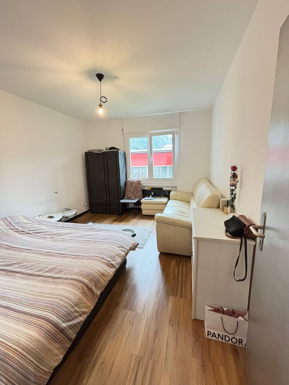 Appartamento con vista e garage a Bodio 4