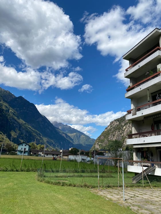 Appartamento con vista e garage a Bodio 9