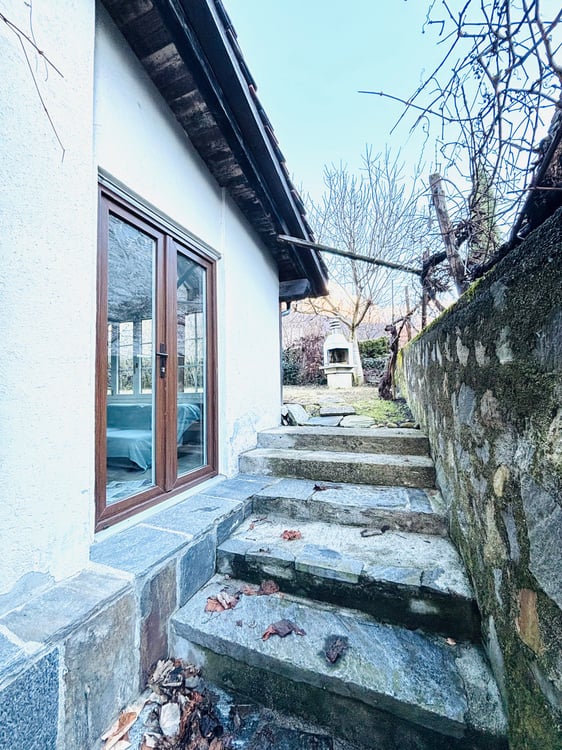 Rustikales Steinhaus mit Kamin und Pizzaofen – ideal auch als Ferienhaus 16