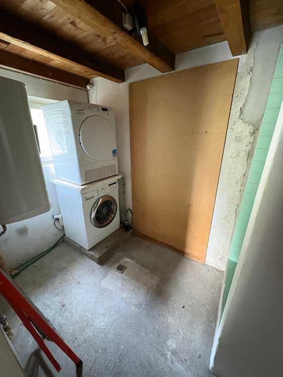 Rustica Casa di Montagna e stalla a Rossa, Grigioni 15