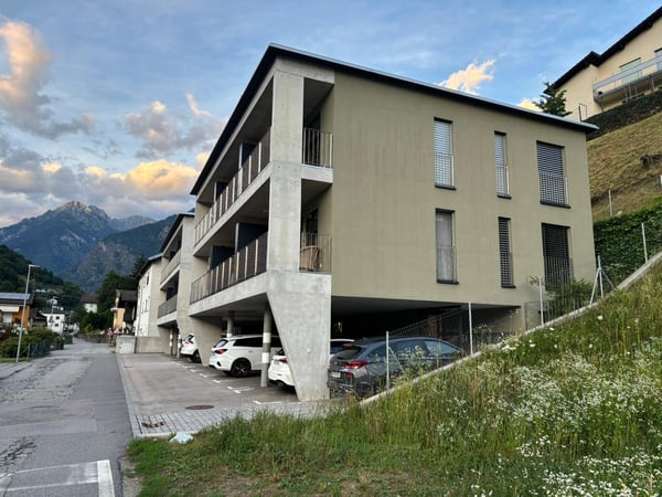 Moderno appartamento da 1.5 locali con balcone a Roveredo 8