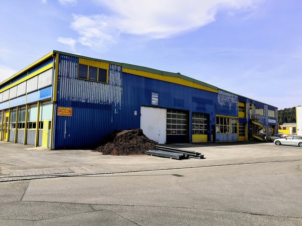 Chemin des Grandes-Vies 19, Entrepôt stock 1