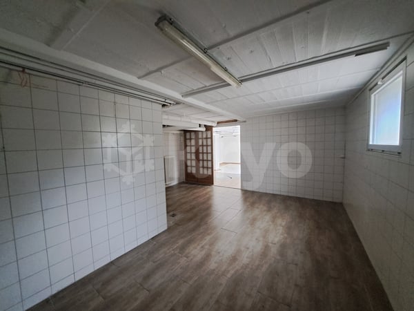 Local de stockage à louer 3