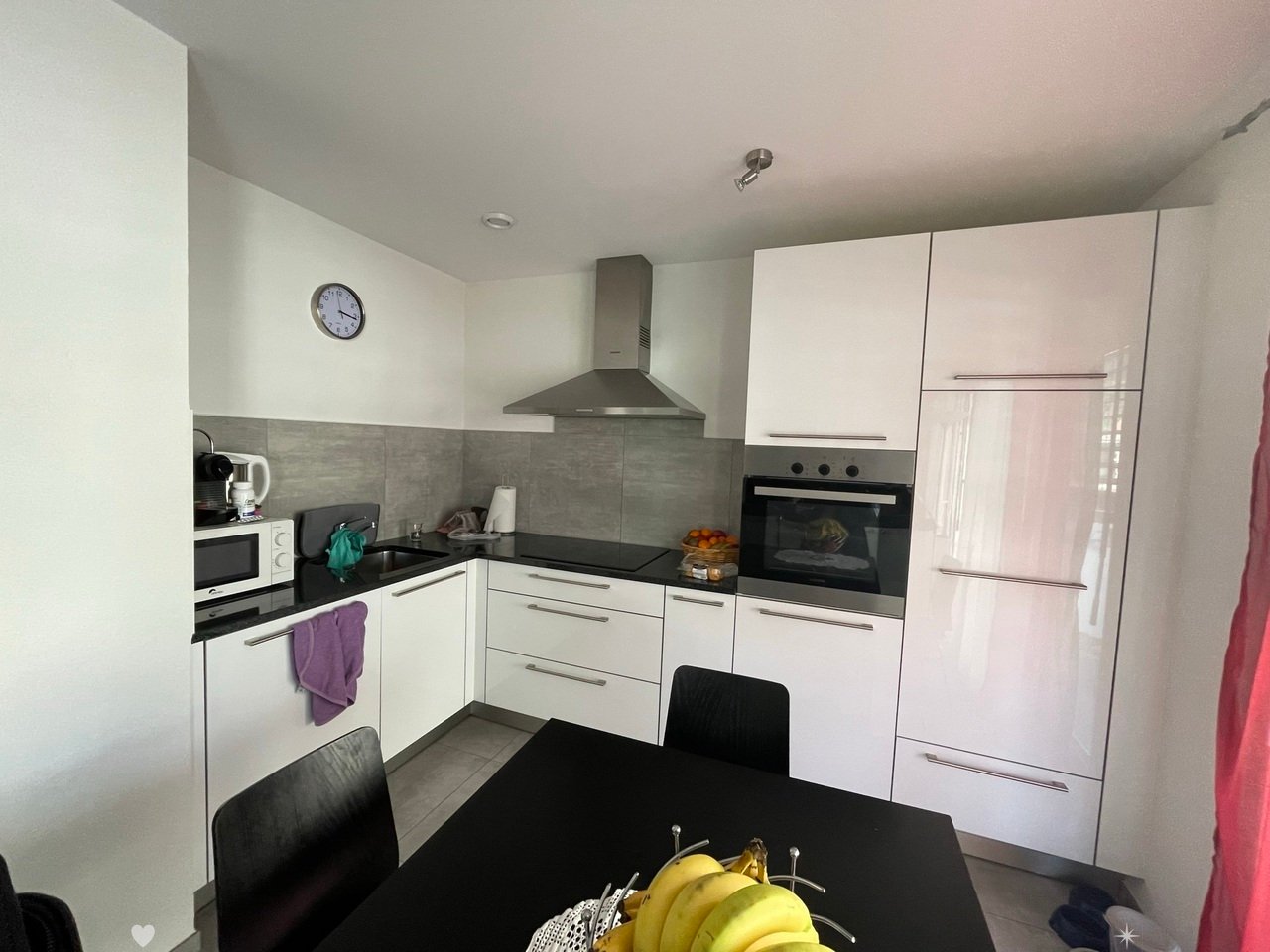 Bild CHÂTEL-ST-DENIS / Studio moderne avec balcon et colonne de lavage