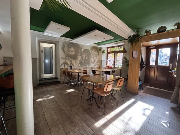 Rue de Chêtre 2, restaurant à louer 1