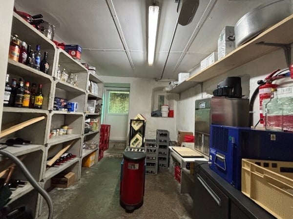 Rue de Chêtre 2, restaurant à louer 7