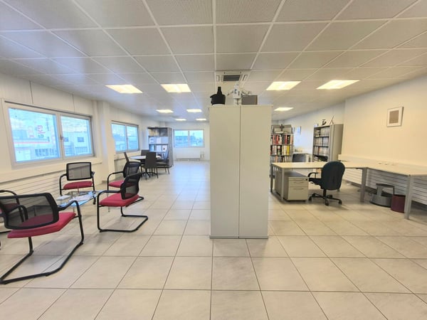 BUREAU A LOUER A SION 5