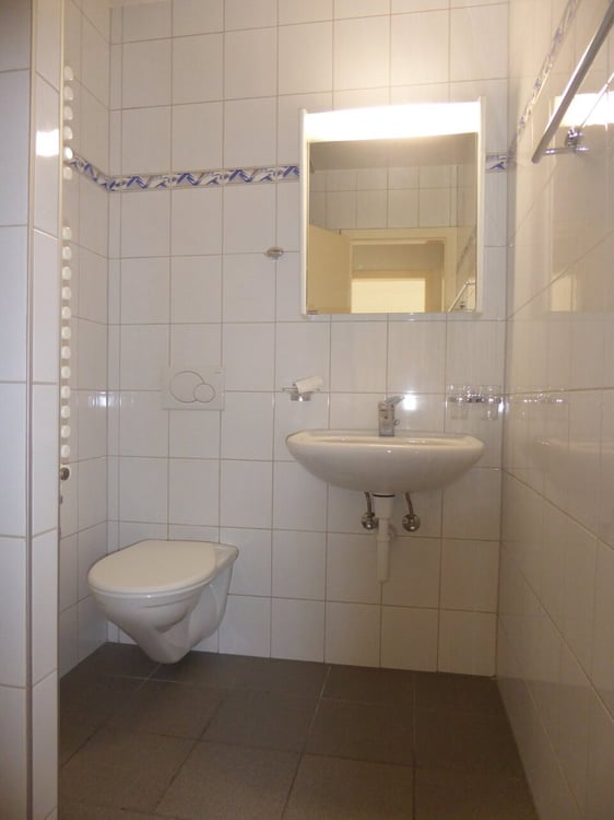 ENNEY / 1.5 pièces au 1er étage 5