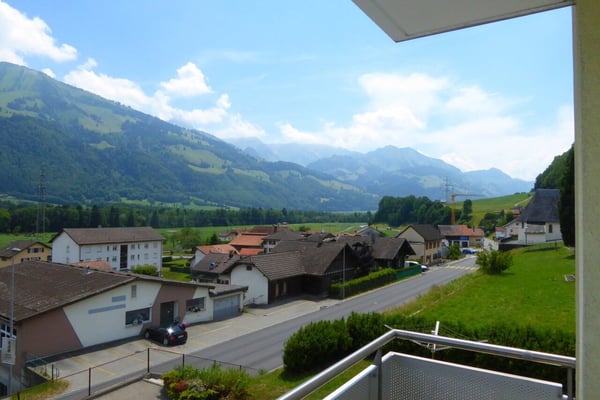 ENNEY / 1.5 pièces au 1er étage 6