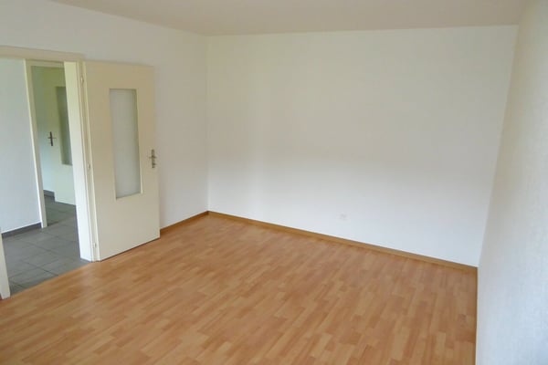 ENNEY / 1.5 pièces au 1er étage 3