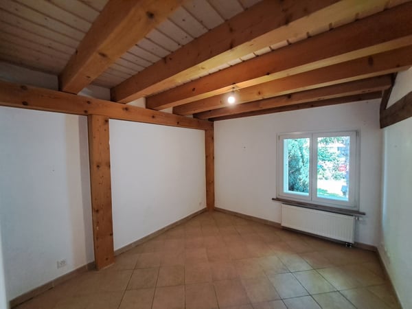 Lumineuse villa mitoyenne de 7.7p à louer au coeur d'Apples 6