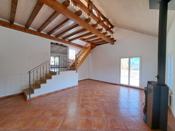 Lumineuse villa mitoyenne de 7.7p à louer au coeur d'Apples 1