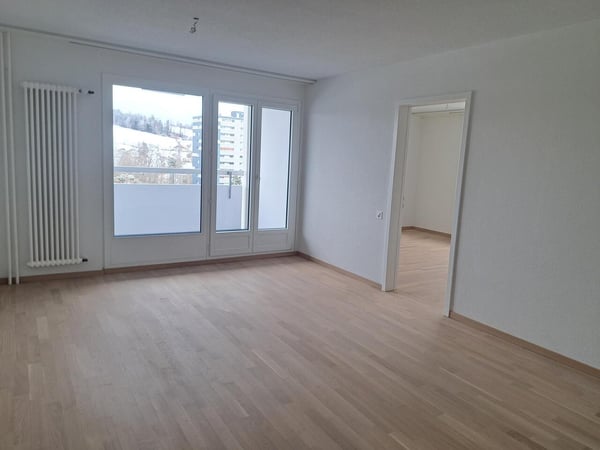 APPARTEMENT RENOVE AVEC BALCON ET ASCENSEUR 4