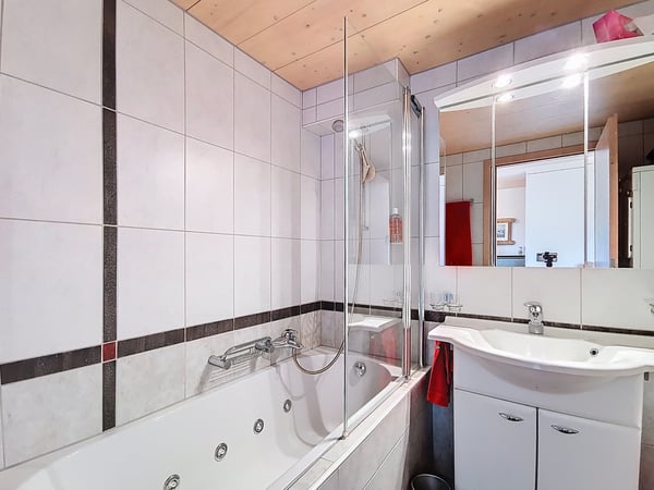 Magnifique appartement de 1.5 pièces + mezzanine à La Marina 6