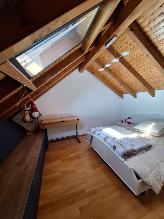 A louer à Puidoux bel appartement de 5 pièces situé au 3ème étage. 4