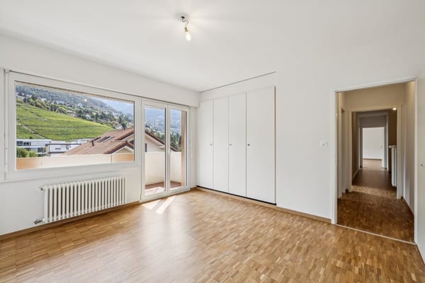 Appartement de 3 pièces entièrement rénové à Clarens 1