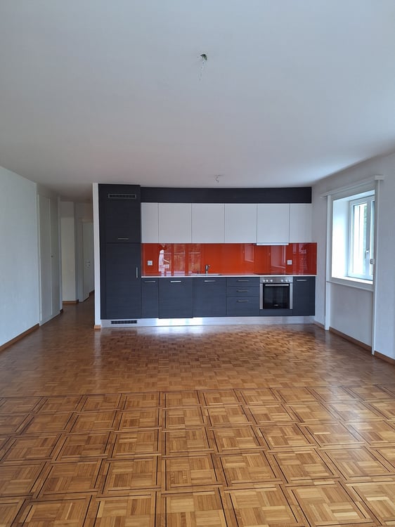Bel appartement 4.5 pièces avec balcon à Vevey 1