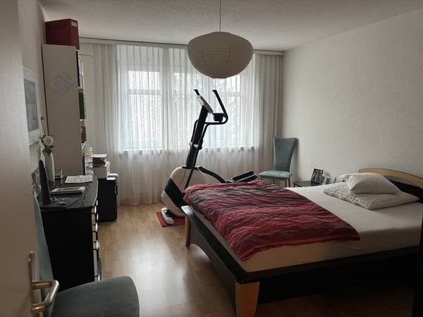 Moderne Wohnung mit grossem Sitzplatz 5