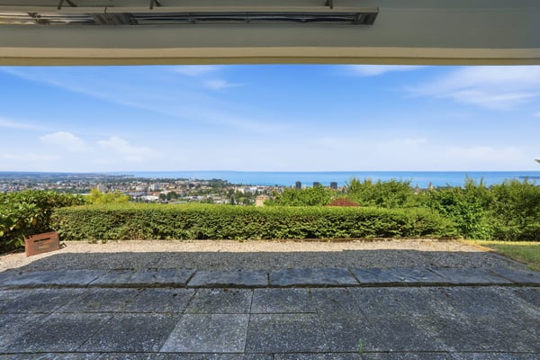 4.5-Zimmer-Gartenwohnung mit exklusivem Bodenseeblick 13