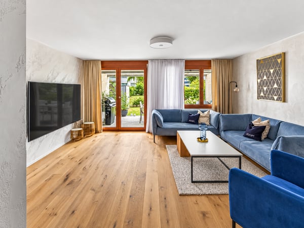 Familienglück mit Garten & Pool - modernisiertes, 2.5-Zimmer-Reihenhaus 2
