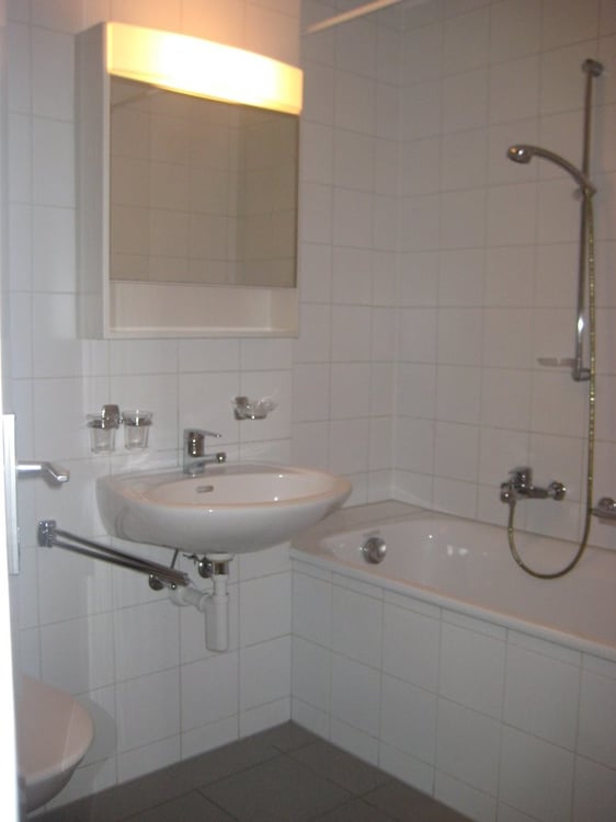 Familienfreundliche 4 1/2-Zimmerwohnung an TOPLAGE 8