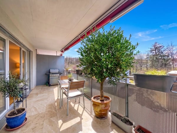 Duplex lumineux de 4,5 pièces, avec balcon plein sud et vue dégagée - belle opportunité à Belfaux 5