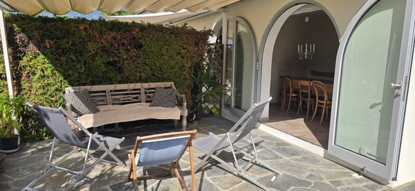 Unique villa jumelle rénovée 2.5 pièces de 375m2 à Conthey 4