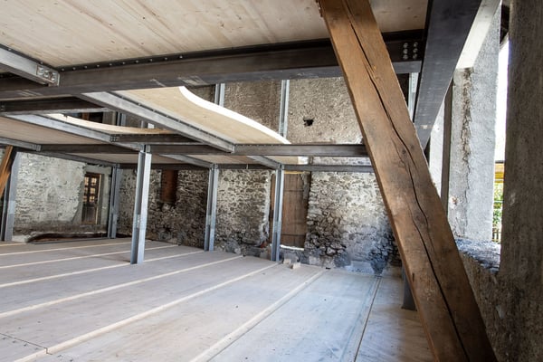 Maison villageoise 2.5 pièces à Saint-Pierre-de-Clage de 280 m2 2