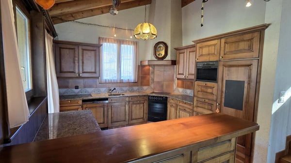 Spacieuse villa 2.5 pièces de 240m2 nets terrain de 845m2 à Savièse 6