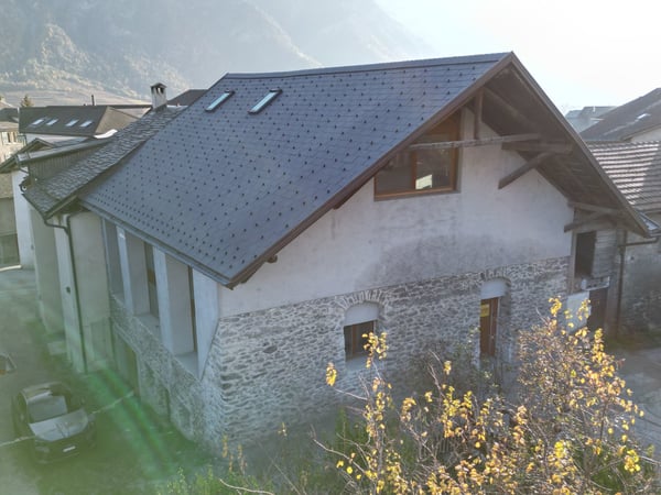 Maison villageoise 7.5 pièces à Saint-Pierre-de-Clages de 237 m2 1